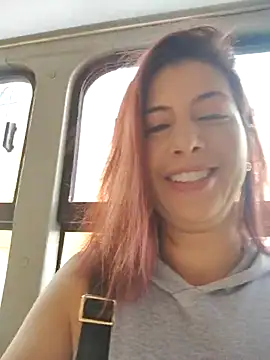 Snapshot of scarlett_moore chatting on November 1, 2025, 3:06 pm scarlett moore online show from November 1, 2025, 3:06 pm