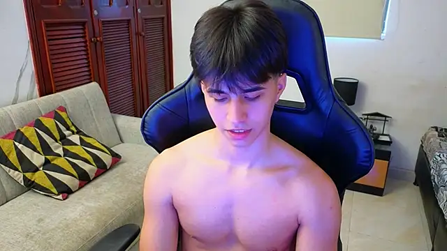 Snapshot of carl_dixon chatting on December 1, 2025, 7:37 pm carl dixon online show from December 1, 2025, 7:37 pm