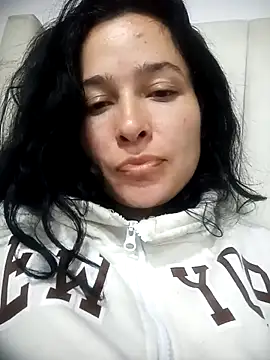 EmilySwaan online show from March 22, 2025, 3:20 am