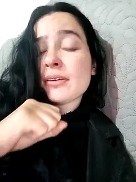EmilySwaan online show from January 10, 2025, 2:04 am