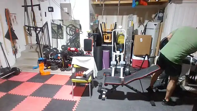 chainjulious online show from November 12, 2025, 2:21 pm