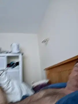 jonjoey123 online show from October 24, 2025, 7:51 am