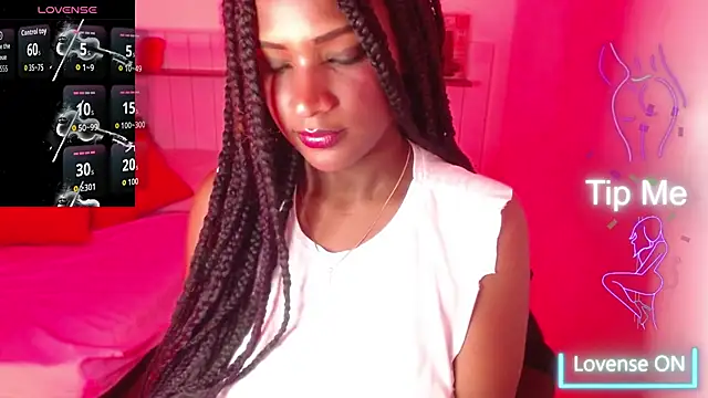 Snapshot of NikitaKiss chatting on November 13, 2025, 3:27 pm NikitaKiss online show from November 13, 2025, 3:27 pm