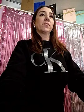 Mia Novikov online show from March 3, 2026, 11:56 pm