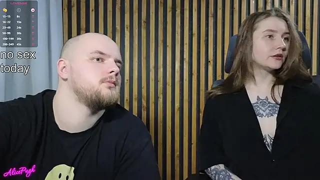 Snapshot of alicepugh chatting on March 15, 2025, 6:54 pm alicepugh online show from March 15, 2025, 6:54 pm