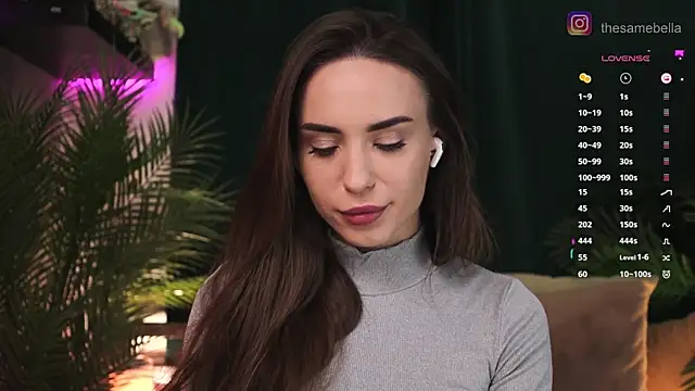 Snapshot of BabyYoda- chatting on September 25, 2025, 8:26 pm BabyYoda- online show from September 25, 2025, 8:26 pm