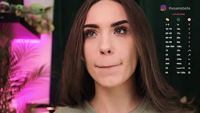 Snapshot of BabyYoda- chatting on November 13, 2025, 7:29 pm BabyYoda- online show from November 13, 2025, 7:29 pm