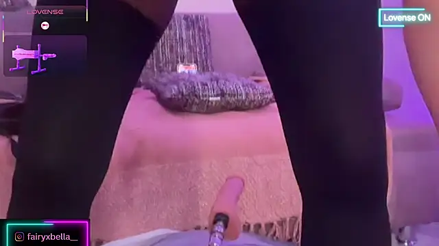 Snapshot of xxbabyxgiiirlxx chatting on October 29, 2025, 7:57 pm xxbabyxgiiirlxx online show from October 29, 2025, 7:57 pm