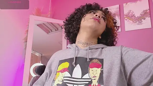 Snapshot of foxxy-lov3 chatting on October 20, 2025, 11:44 am foxxy-lov3 online show from October 20, 2025, 11:44 am