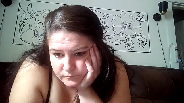 Snapshot of creativescholar1992 chatting on September 8, 2025, 6:51 pm creativescholar1992 online show from September 8, 2025, 6:51 pm