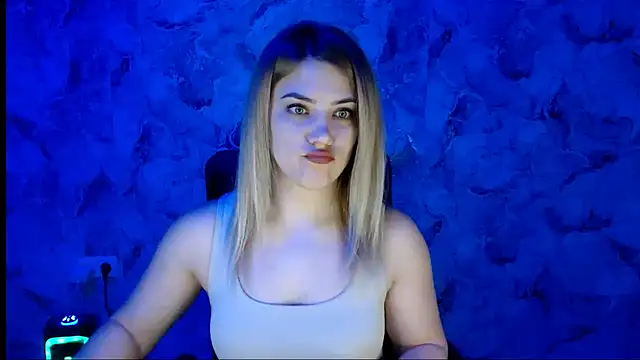 Snapshot of nika_gold1 chatting on March 6, 2026, 10:54 am nika gold1 online show from March 6, 2026, 10:54 am