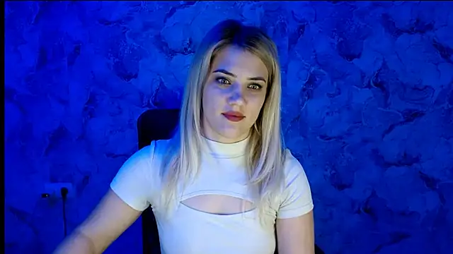 Snapshot of nika_gold1 chatting on November 9, 2025, 8:46 pm nika gold1 online show from November 9, 2025, 8:46 pm