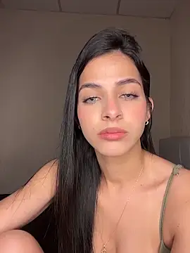 violetta-brown1 online show from November 9, 2025, 3:43 am