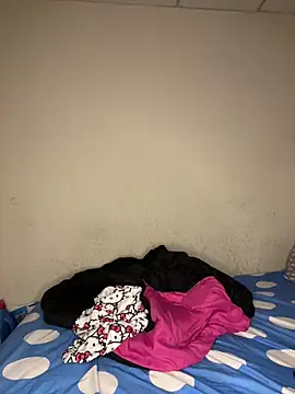 violetta-brown1 online show from September 22, 2025, 1:33 am