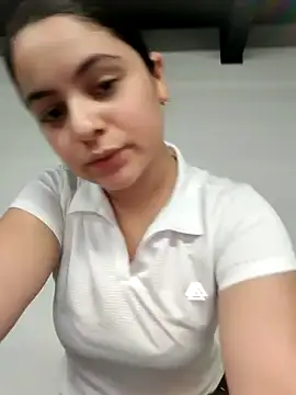 Snapshot of Lia_Hurley chatting on October 8, 2025, 12:17 pm Lia Hurley online show from October 8, 2025, 12:17 pm