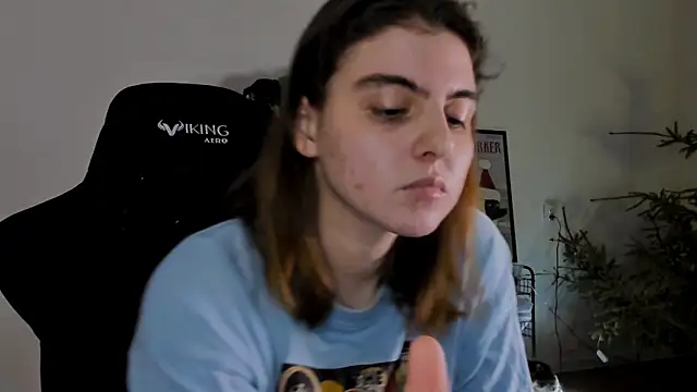 emmamurrr online show from January 14, 2025, 7:43 pm