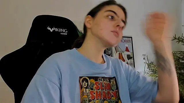 emmamurrr online show from January 13, 2025, 7:20 pm