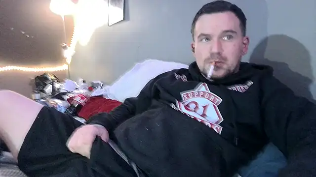 Snapshot of bigcocktat2dude603 chatting on February 3, 2025, 10:11 pm bigcocktat2dude603 online show from February 3, 2025, 10:11 pm