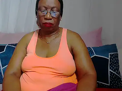 Freakyassnwildx online show from May 14, 2026, 9:28 am