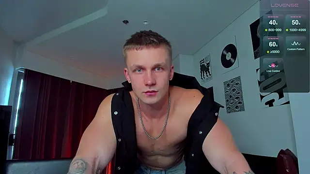 Snapshot of Samuel_Andrew chatting on July 31, 2026, 5:51 am Samuel Andrew online show from July 31, 2026, 5:51 am
