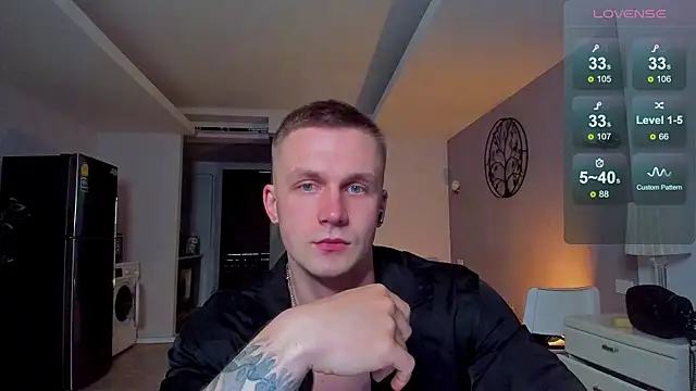 Samuel Andrew online show from December 23, 2025, 3:28 am