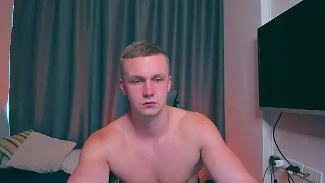 Snapshot of Samuel_Andrew chatting on March 20, 2025, 5:13 am Samuel Andrew online show from March 20, 2025, 5:13 am