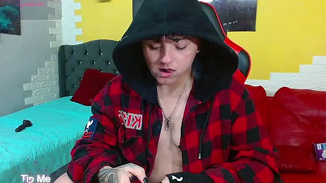 isabeautyx19 online show from February 25, 2026, 2:23 am