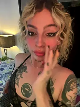 Snapshot of Bonnie_vega chatting on November 12, 2025, 9:18 pm Bonnie vega online show from November 12, 2025, 9:18 pm