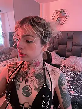 Bonnie vega online show from April 18, 2026, 8:42 pm