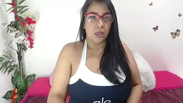 Snapshot of Janeth_Sweet chatting on October 16, 2025, 4:48 pm Janeth Sweet online show from October 16, 2025, 4:48 pm