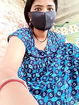 Snapshot of Mamta_Chaterjee chatting on July 26, 2026, 2:18 am Mamta Chaterjee online show from July 26, 2026, 2:18 am