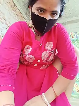 Snapshot of Mamta_Chaterjee chatting on July 7, 2026, 1:41 am Mamta Chaterjee online show from July 7, 2026, 1:41 am