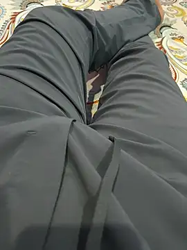 Snapshot of ak007_desire chatting on November 16, 2025, 7:02 am ak007 desire online show from November 16, 2025, 7:02 am