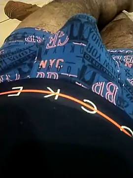 Snapshot of ak007_desire chatting on October 3, 2025, 12:36 am ak007 desire online show from October 3, 2025, 12:36 am