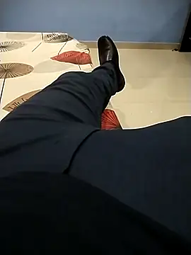 Snapshot of ak007_desire chatting on November 27, 2025, 8:04 am ak007 desire online show from November 27, 2025, 8:04 am