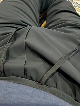 Snapshot of ak007_desire chatting on December 2, 2025, 4:09 pm ak007 desire online show from December 2, 2025, 4:09 pm