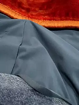 Snapshot of ak007_desire chatting on December 5, 2025, 3:43 pm ak007 desire online show from December 5, 2025, 3:43 pm