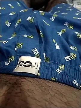 Snapshot of ak007_desire chatting on October 19, 2025, 8:33 pm ak007 desire online show from October 19, 2025, 8:33 pm