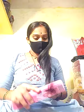 Hi Radhika online show from March 5, 2025, 5:18 pm