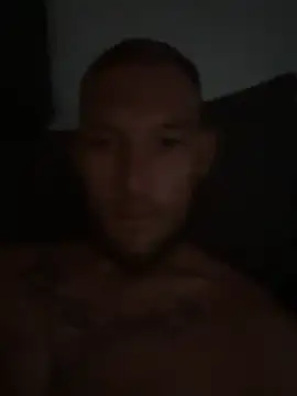 Snapshot of LongWilliam23 chatting on August 5, 2026, 11:54 pm LongWilliam23 online show from August 5, 2026, 11:54 pm