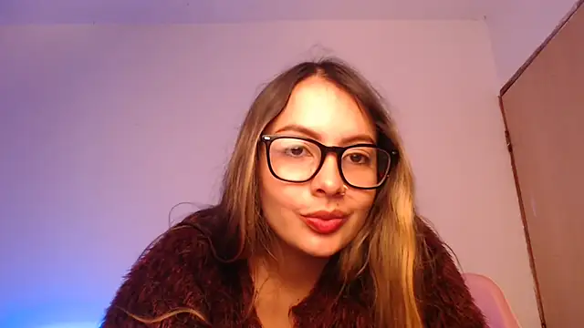 Snapshot of lalawhitte chatting on October 25, 2025, 11:53 am lalawhitte online show from October 25, 2025, 11:53 am