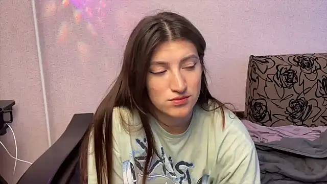 Snapshot of Katrin__kiss chatting on June 2, 2026, 12:05 pm Katrin kiss online show from June 2, 2026, 12:05 pm