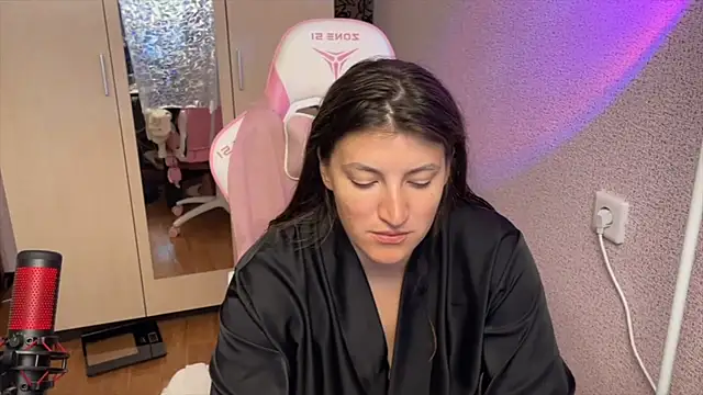 Snapshot of Katrin__kiss chatting on July 1, 2026, 2:39 pm Katrin kiss online show from July 1, 2026, 2:39 pm