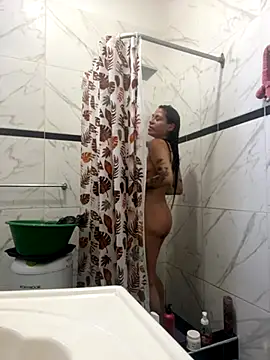 melisabunnny online show from September 28, 2025, 8:27 pm