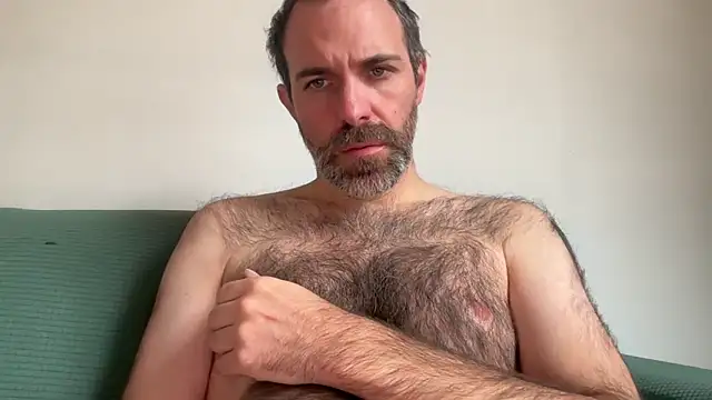 Brianjonest online show from November 6, 2025, 2:43 pm