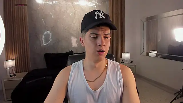 Brat  online show from November 22, 2025, 9:13 pm