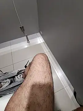 johny 69dxh online show from December 10, 2024, 12:05 pm