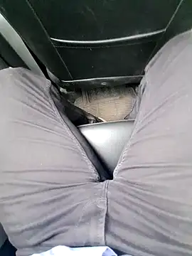 johny 69dxh online show from September 24, 2025, 2:18 am