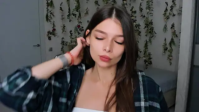 Snapshot of ContinentOfTranquility chatting on October 2, 2025, 1:09 am ContinentOfTranquility online show from October 2, 2025, 1:09 am