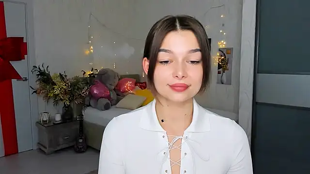 Snapshot of ContinentOfTranquility chatting on March 17, 2025, 1:29 pm ContinentOfTranquility online show from March 17, 2025, 1:29 pm